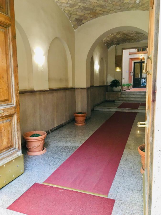 Vatican Glee Rooms 로마 외부 사진